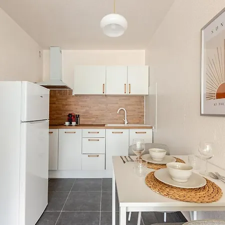 Simple Spot, Parking, Tram Apartment Illkirch-Graffenstaden